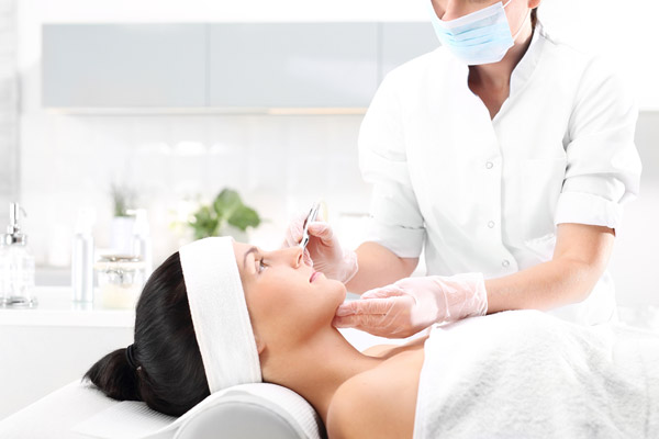 5. Undergo dermatological treatments that allow the skin to regenerate